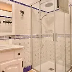 Nueva 33 En El Centro De ネルハ