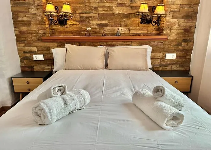 Nueva 33 En El Centro De Apartament Nerja