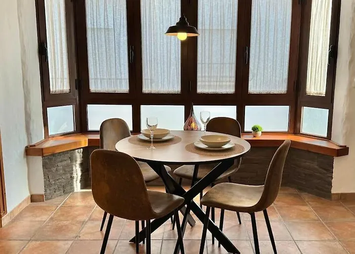 Nueva 33 En El Centro De Nerja