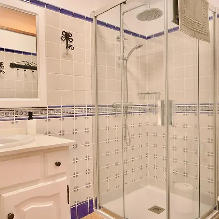 Nueva 33 En El Centro De Nerja